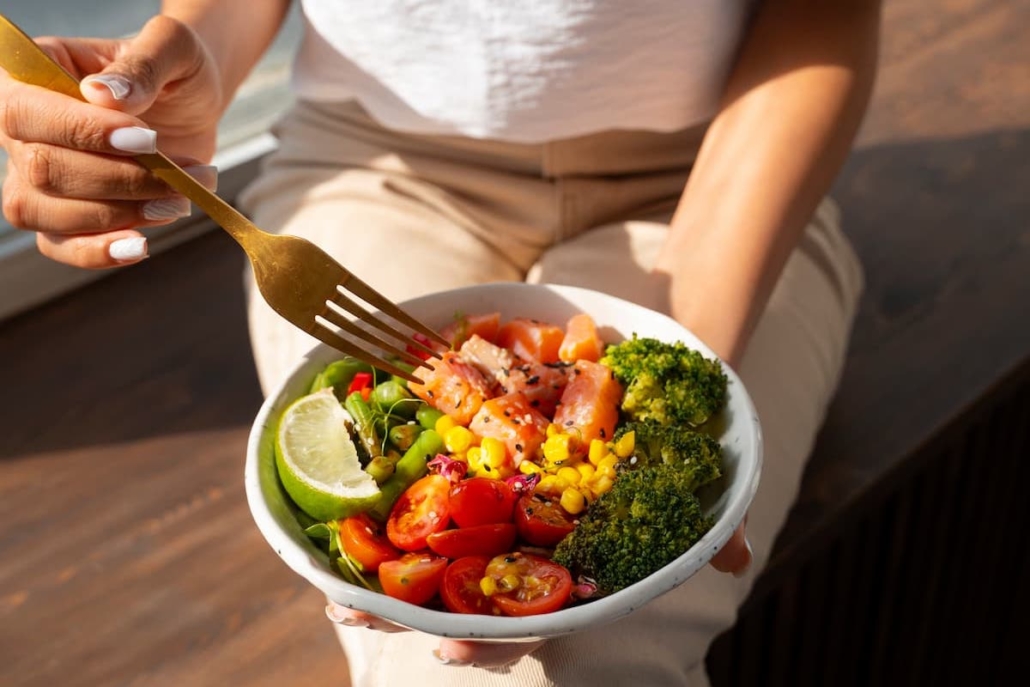 Ensalada fresca con toque mediterráneo